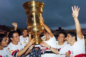 Mudanças no Esporte: Futsal Para o Futebol e Seus Nomes Famosos