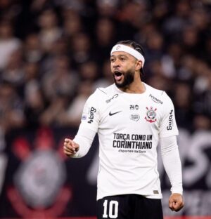 Corinthians enfrenta nova crise com atrasos nos pagamentos