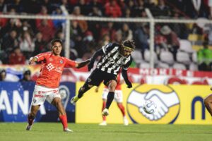 São Paulo dá um passo atrás nas negociações por Scarpa