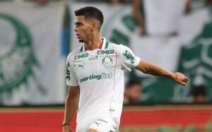 Interesse da Fiorentina por Arthur Agita o Palmeiras