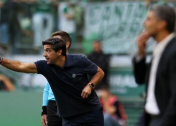 Abel Ferreira em coletiva
