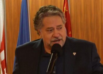 Julio Casares