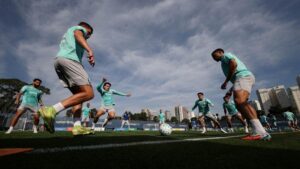 Palmeiras se prepara para desafiar o Mirassol; veja escalação