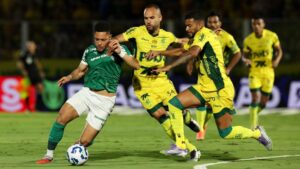 Como e onde assistir o duelo Mirassol e Palmeiras neste domingo