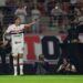 Luciano comemorando gol pelo São Paulo