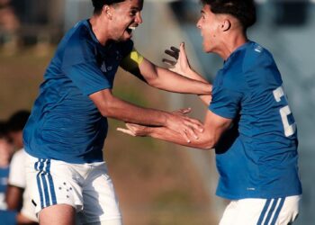 Rhuan Gariel em ação pelo Cruzeiro
