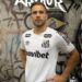 Arthur Melo novo volante do Santos