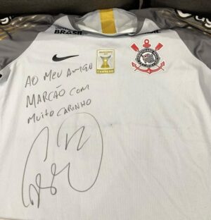 Marcos defende garoto corintiano após gesto de Neymar