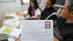 Parceria entre Educação e Unicamp usa cartas manuscritas para valorizar ciências e letramento