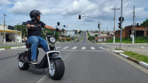 Vereadores votam regras para ciclomotores e bicicletas elétricas