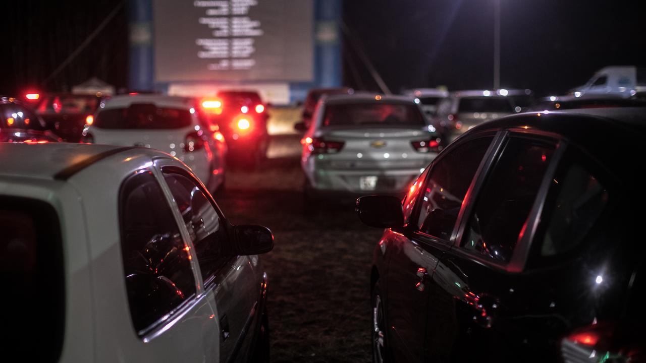 Ingressos podem ser retirados online e são válidos por veículo|O Cine Autorama é considerado o primeiro cinema drive-in itinerante do Brasil