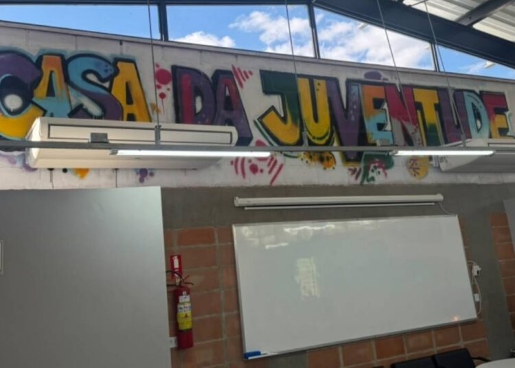 Curso gratuito de grafite