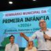 Discurso do prefeito Dário Saadi destacando a importância de discutir mudanças climáticas na primeira infância e participação de especialistas no seminário
