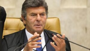 Ministro Luiz Fux debate modernização da Justiça em evento em Campinas