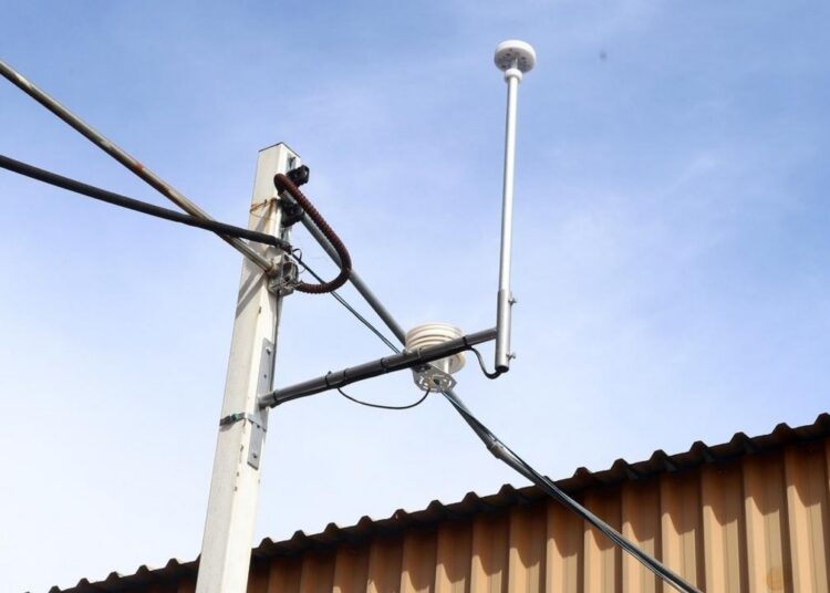 Instalação de estações meteorológicas em escolas municipais para monitoramento e prevenção