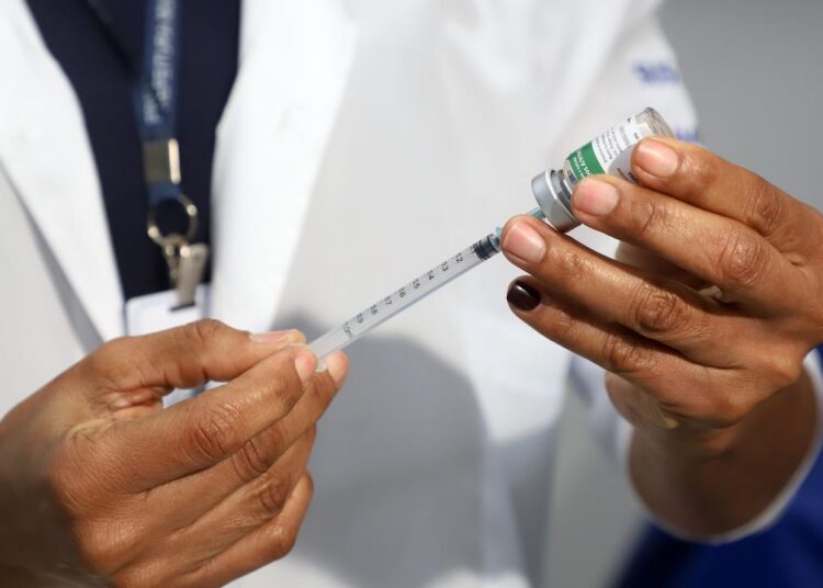 Vacina contra a gripe disponível nos centros de saúde de Campinas