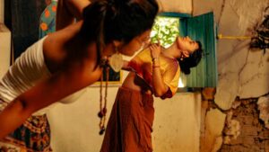 Oficina gratuita de dança contemporânea promove encontro entre corpo, memória e movimento