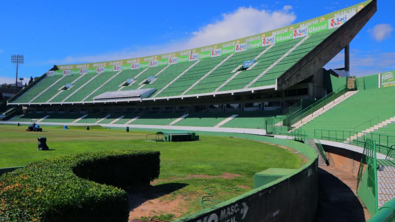 Operação especial de trânsito no entorno do estádio Brinco de Ouro da Princesa com bloqueios e reservas de vagas