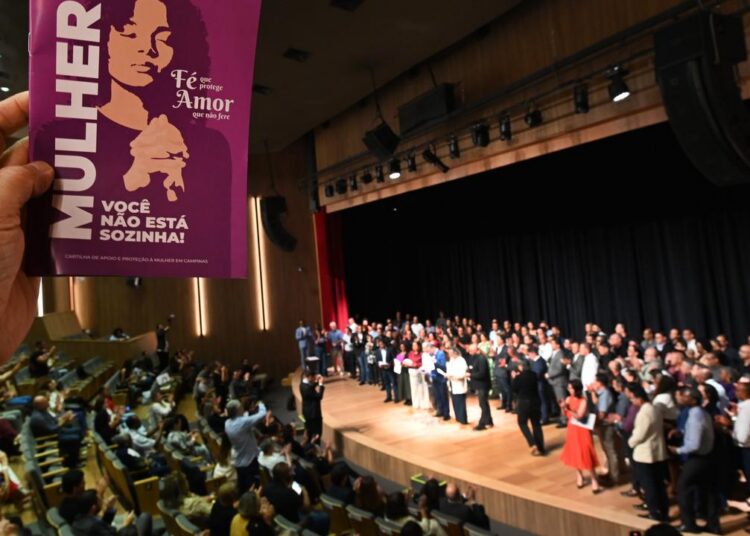Programa municipal Igreja pela Vida das Mulheres em debate