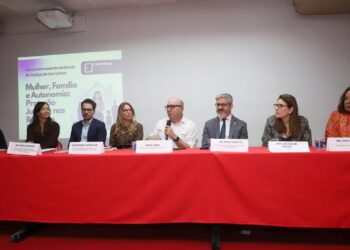 Evento durante todo o dia com debates sobre autonomia, proteção e direitos das mulheres nas relações familiares