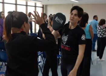 Servidoras de Hortolândia aprendem técnicas de defesa pessoal