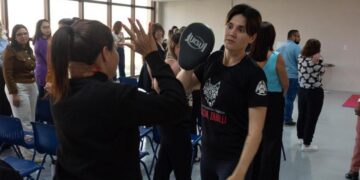 Servidoras de Hortolândia aprendem técnicas de defesa pessoal