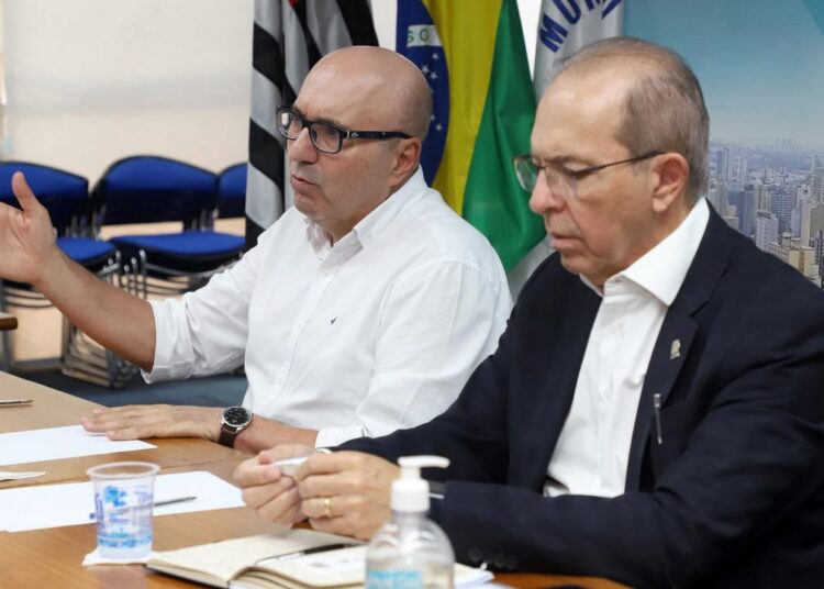 Posição contra supersalários e debate sobre orçamento do Comitê do IBS