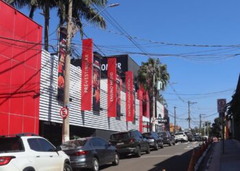 Alterações provisórias na rua Felipe dos Santos com inversão de sentido