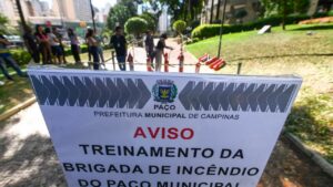 Servidores participam de treinamento para formação da Brigada de Incêndio