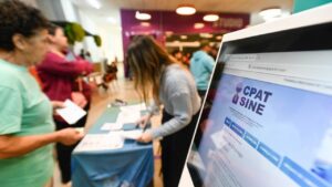 Painel do CPAT Campinas oferece vagas com salários de até R$ 4,9 mil