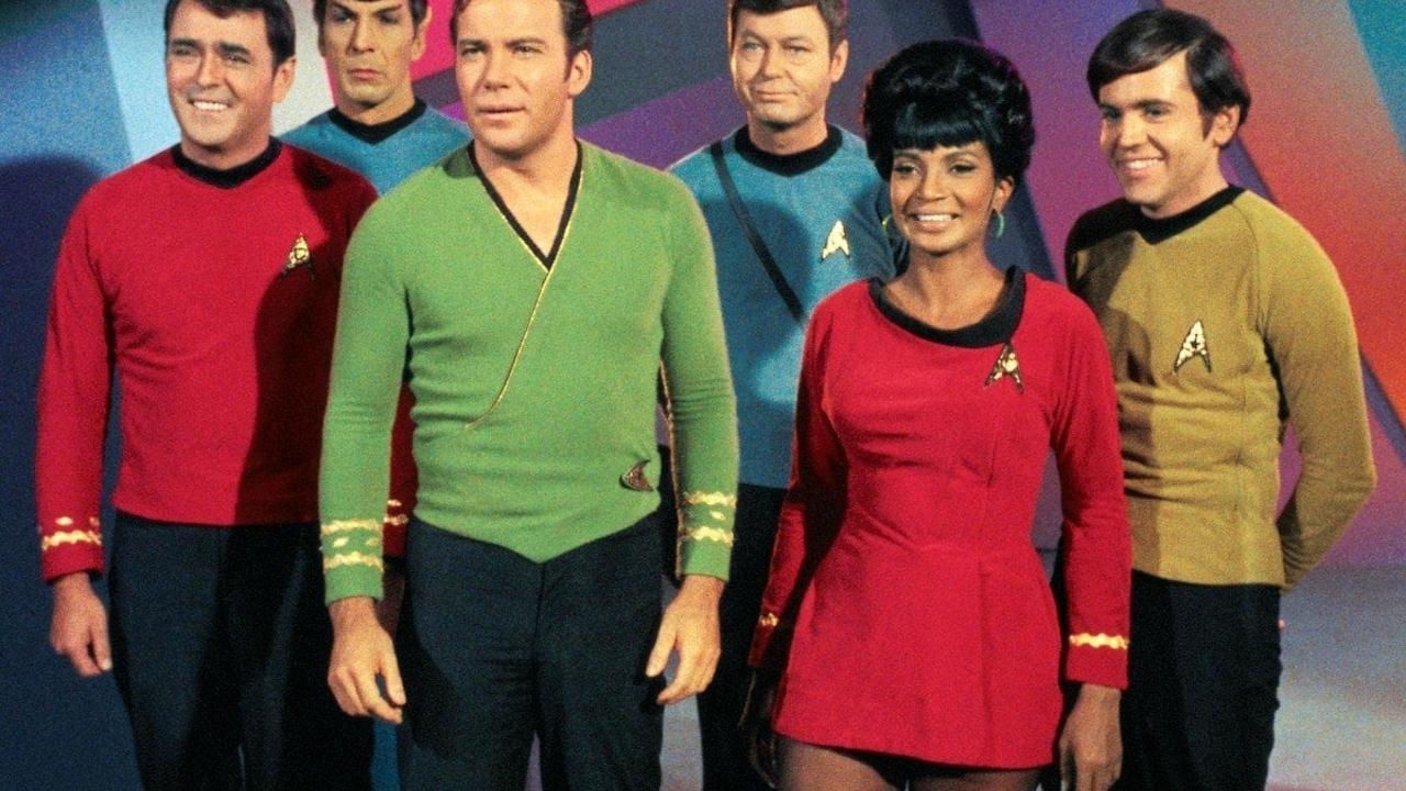 Evento comemora 60 anos de Star Trek e apresenta cão-robô da Defesa Civil para reconhecimento de áreas de risco