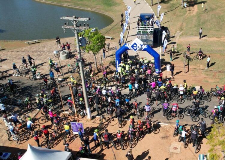 Promovido pelo Campinas Bike Clube, passeio ciclístico tem percurso de 10 km