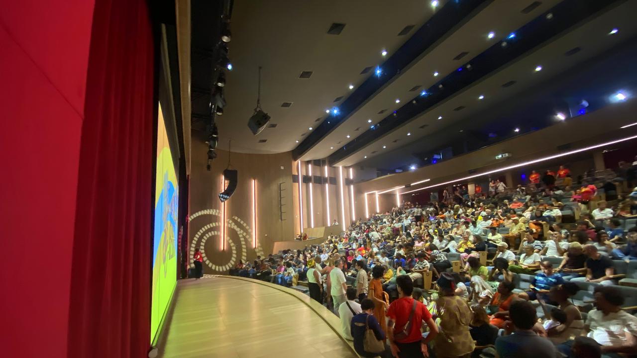 Discussão sobre temas relevantes do cinema negro na programação cultural