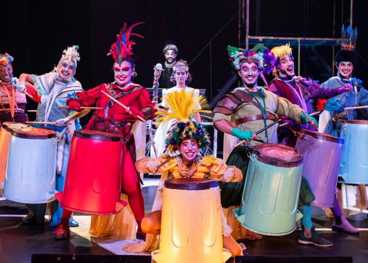 Apresentação dos espetáculos Parará - Um Reino pela Música e Saudade no Centro de Convivência