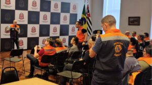 Defesa Civil de Campinas reforça ações de resiliência em evento nacional