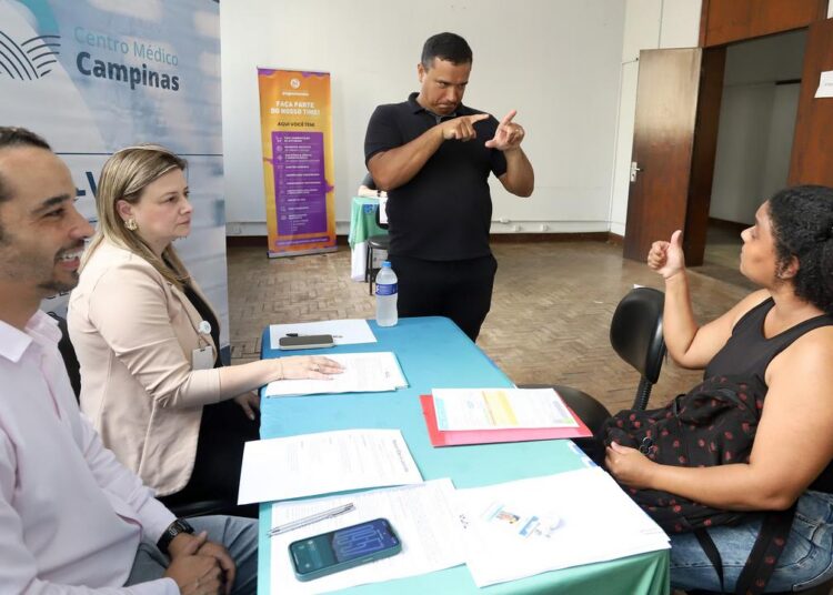Iniciativa busca ampliar o acesso das pessoas com deficiência às oportunidades de trabalho