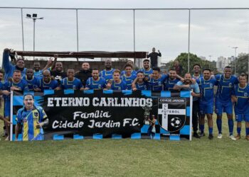 Cidade Jardim e Unidos Campos Elíseos disputam final; ataques se destacam