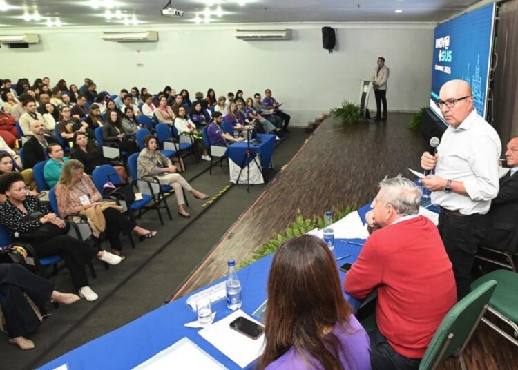 Prefeito Dário Saadi falando na abertura do Inov@SUS 2026