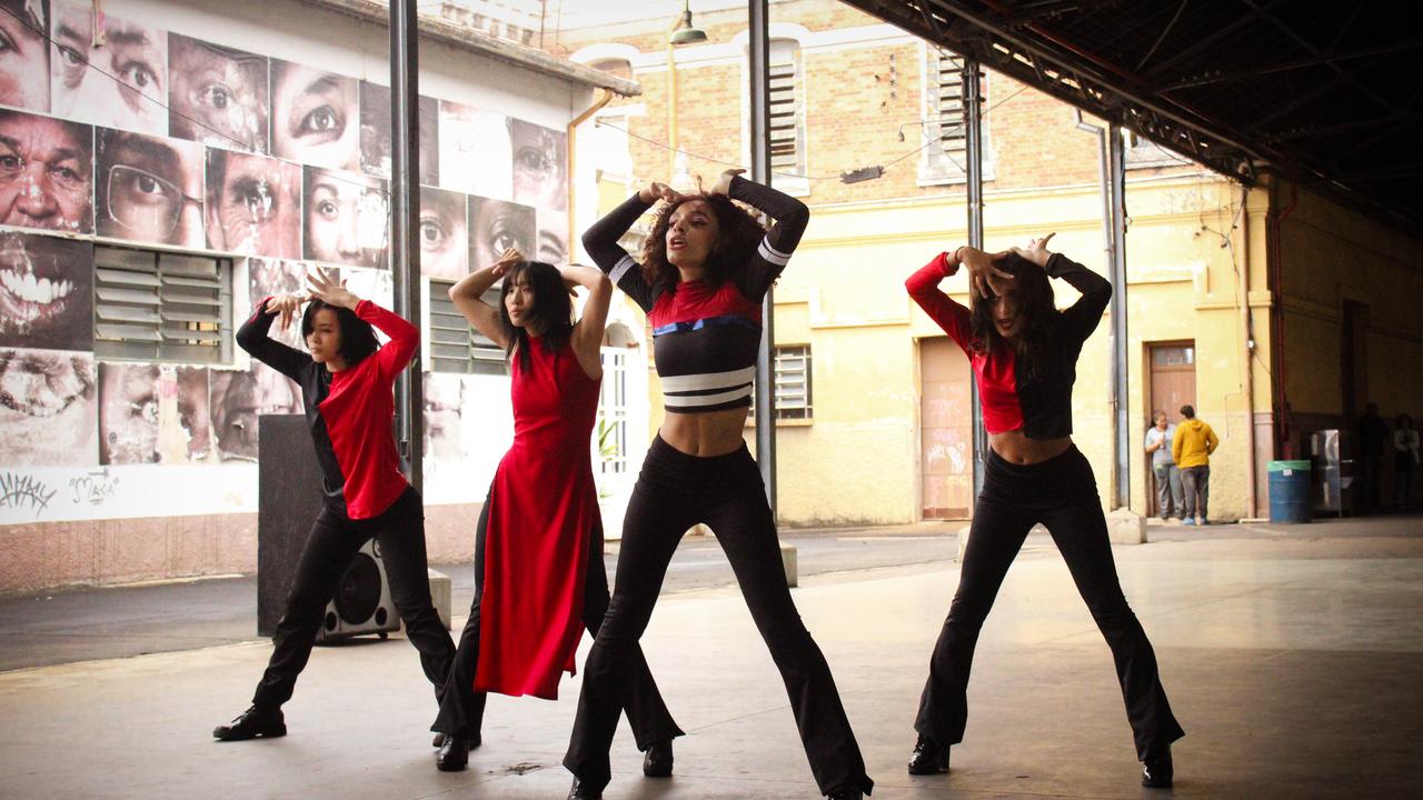 Evento celebra alegria, criatividade e liberdade na comunidade K-pop