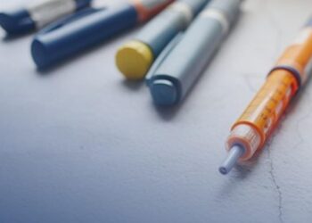 Indicações para uso de canetas emagrecedoras em diabetes tipo 2, sobrepeso e obesidade com orientações da endocrinologista Lilian Suzigan