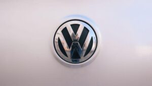 Desafios da Volkswagen: Aumento da Jornada de Trabalho em Debate