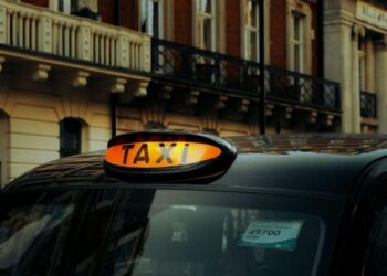 Táxis autônomos em Londres