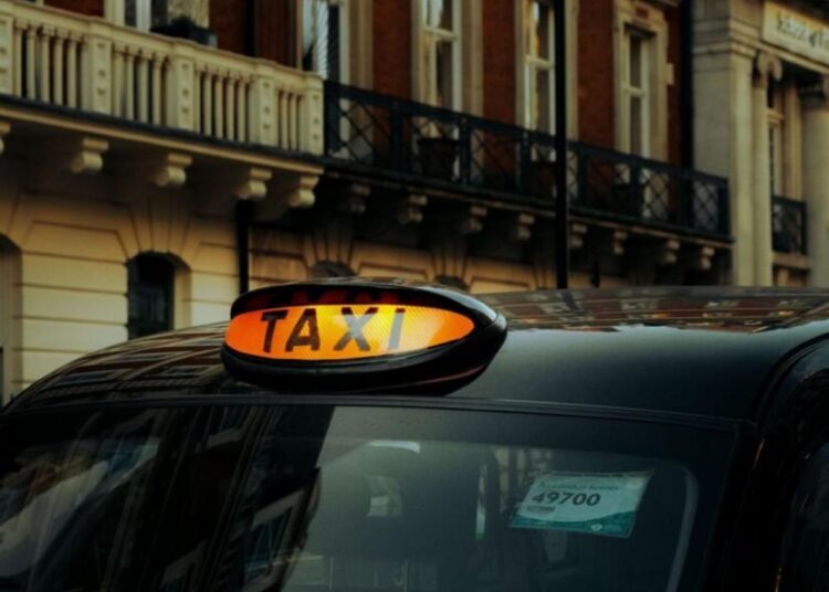 Táxis autônomos em Londres