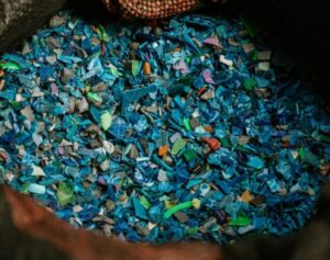 Plásticos Reciclados no Setor Automotivo: O Futuro em Transformação