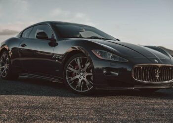 Parceria Stellantis e Huawei para Maserati