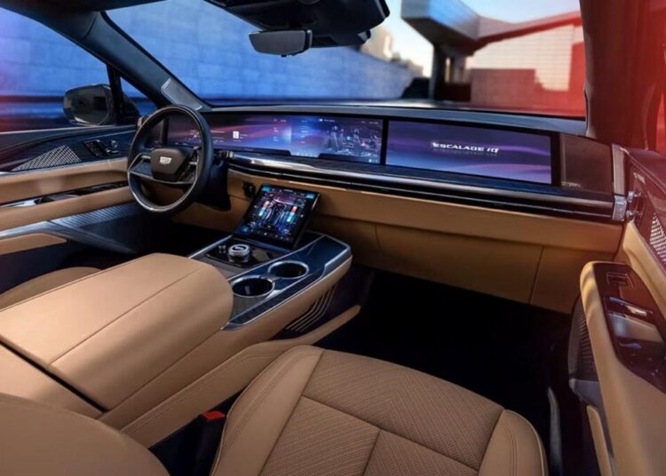 Cadillac Escalade IQ - Condução Sem Supervisão Visual