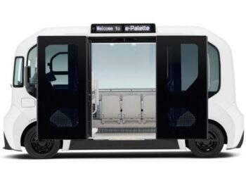 Imagem do Toyota e-Palette em circulação autônoma