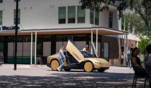 EUA Avaliam Certificação do Veículo Autônomo Cybercab Sem Volante