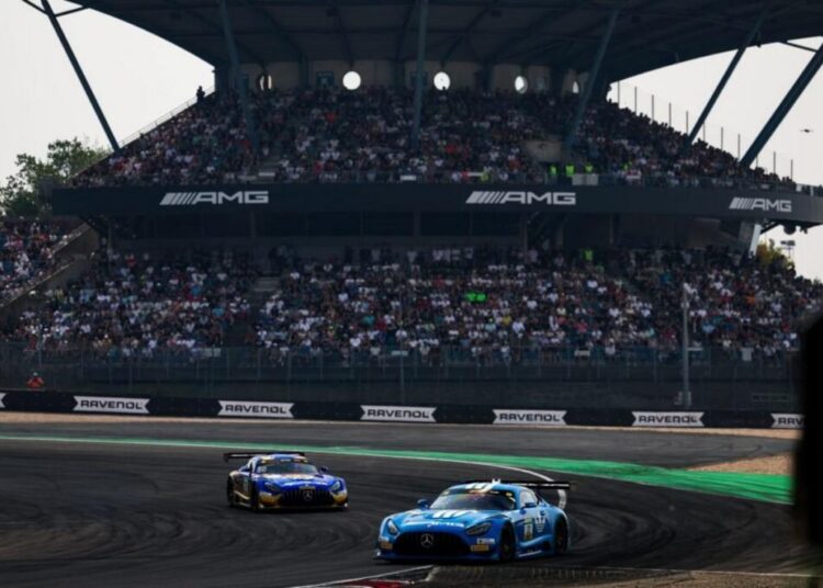 Imagem do Nürburgring com logotipo da Mercedes-AMG