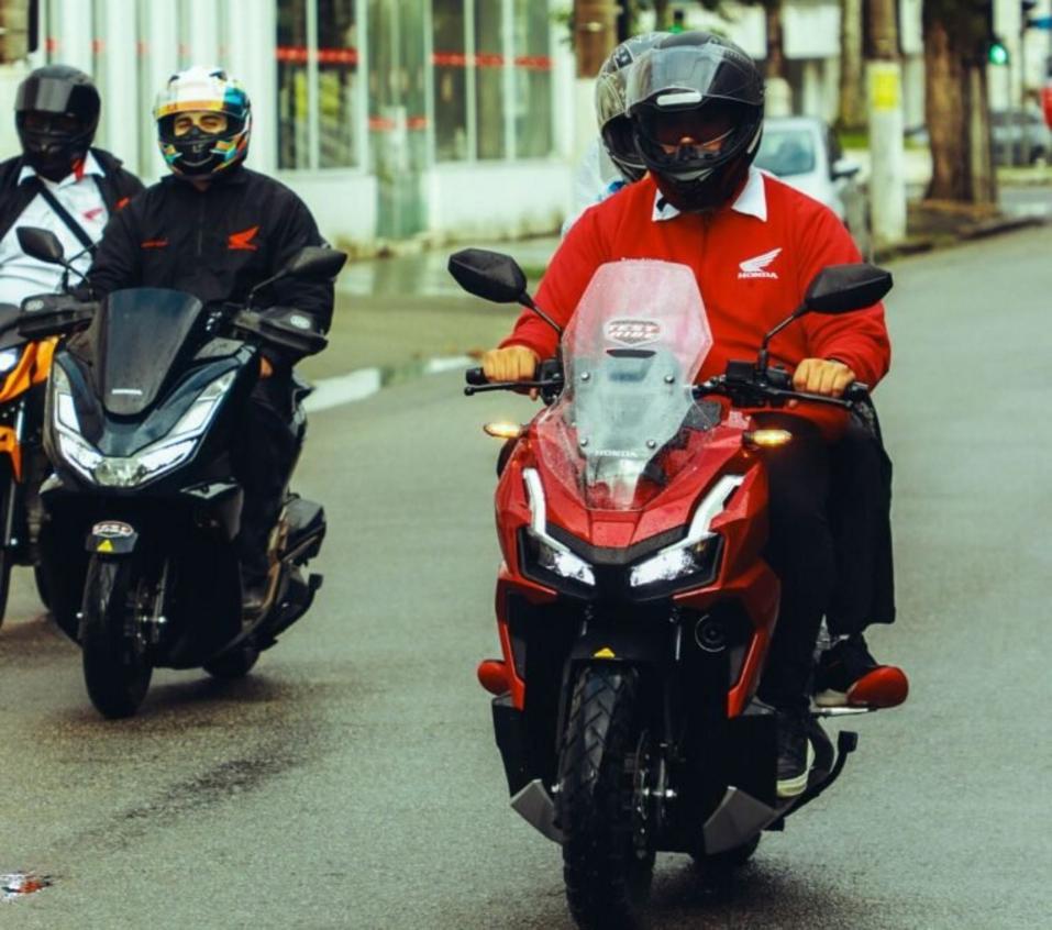 Imagem ilustrativa de produção de motocicletas